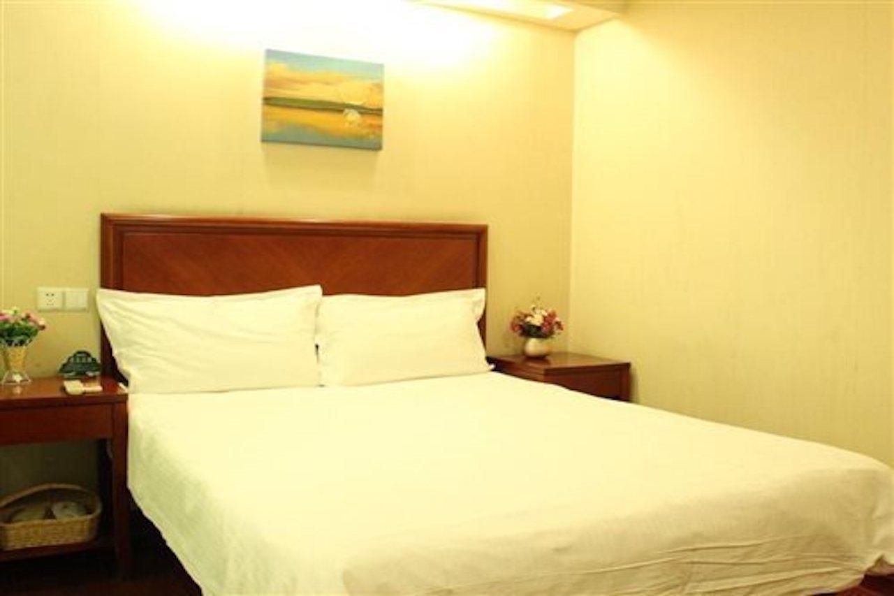 Greentree Inn Henan Luoyang Wangcheng Square Business Hotel מראה חיצוני תמונה