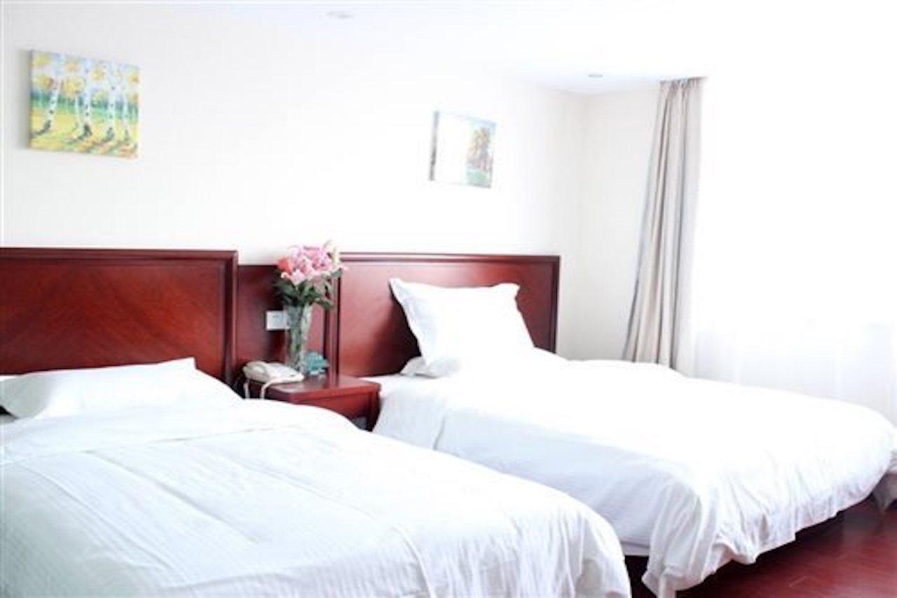 Greentree Inn Henan Luoyang Wangcheng Square Business Hotel מראה חיצוני תמונה