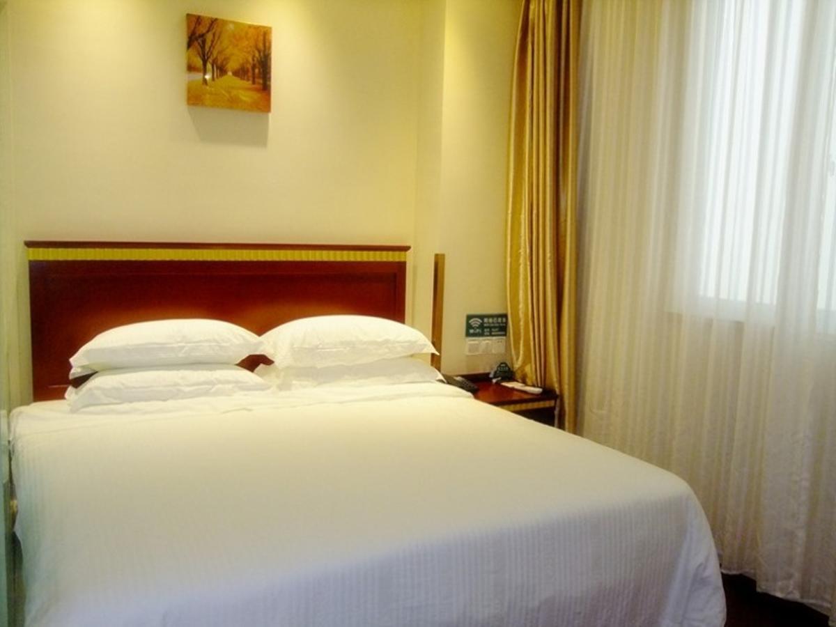 Greentree Inn Henan Luoyang Wangcheng Square Business Hotel מראה חיצוני תמונה